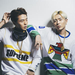 兄弟以tasty组合名义在韩国出道,并发行首张韩语迷你专辑《spectrum》